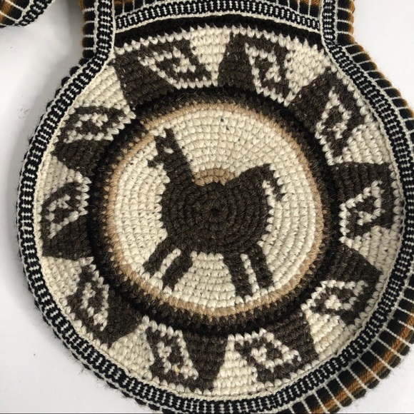 Woven Wool Cross Body Circle Bag - Picture 2 of 7